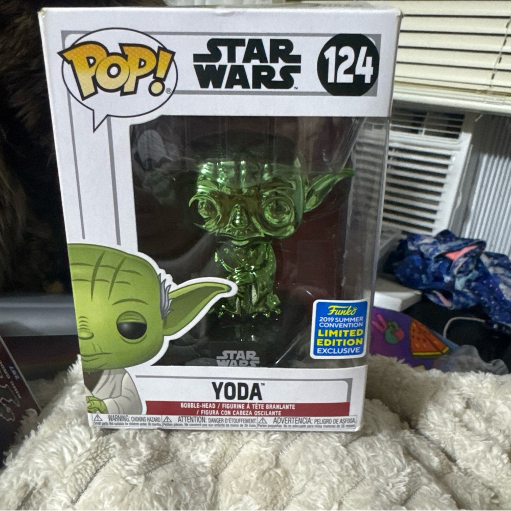 Funko Pop Star Wars Yoda Figure #124
